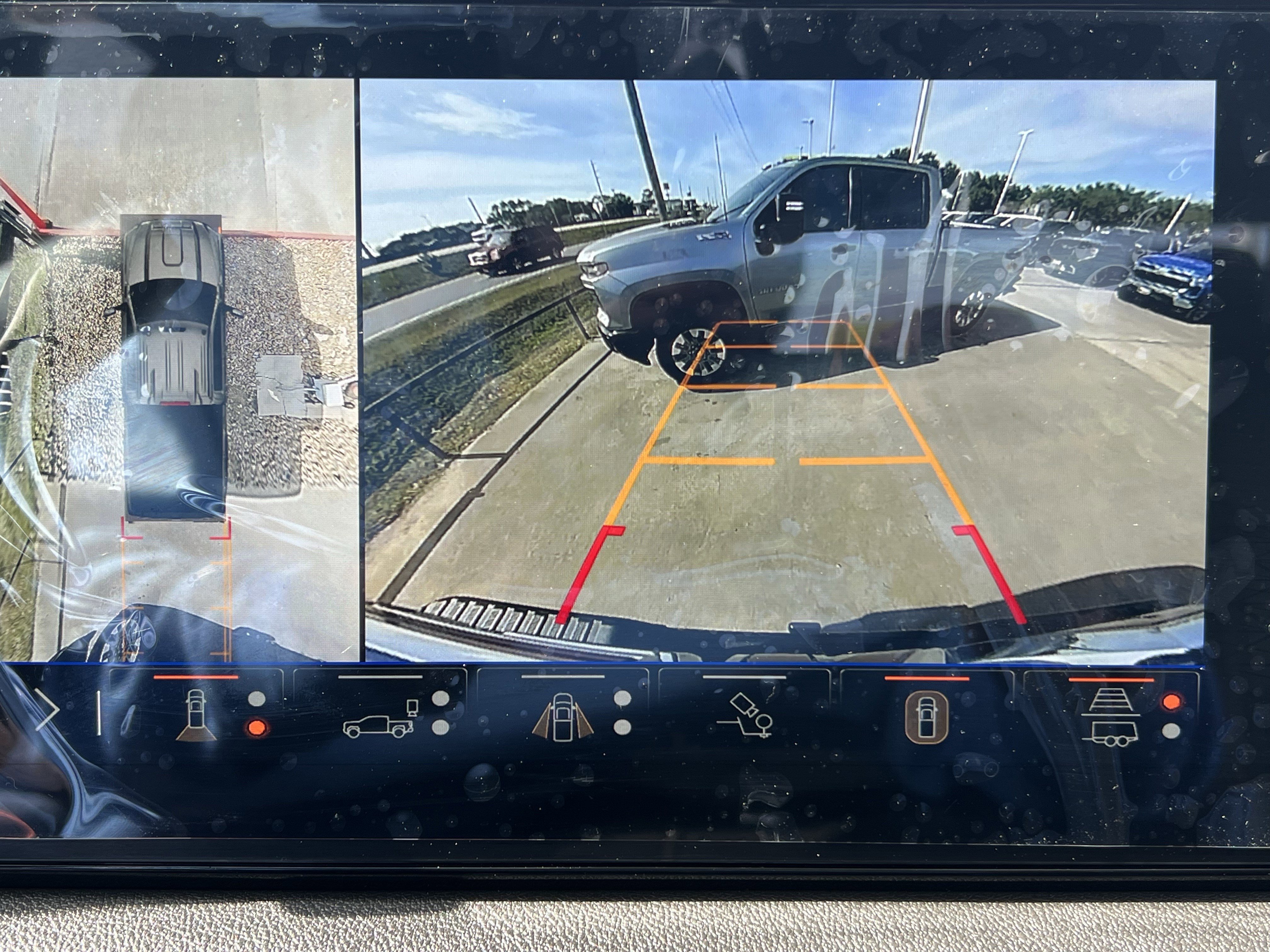 Used 2025 GMC Sierra 2500 AT4 image 20