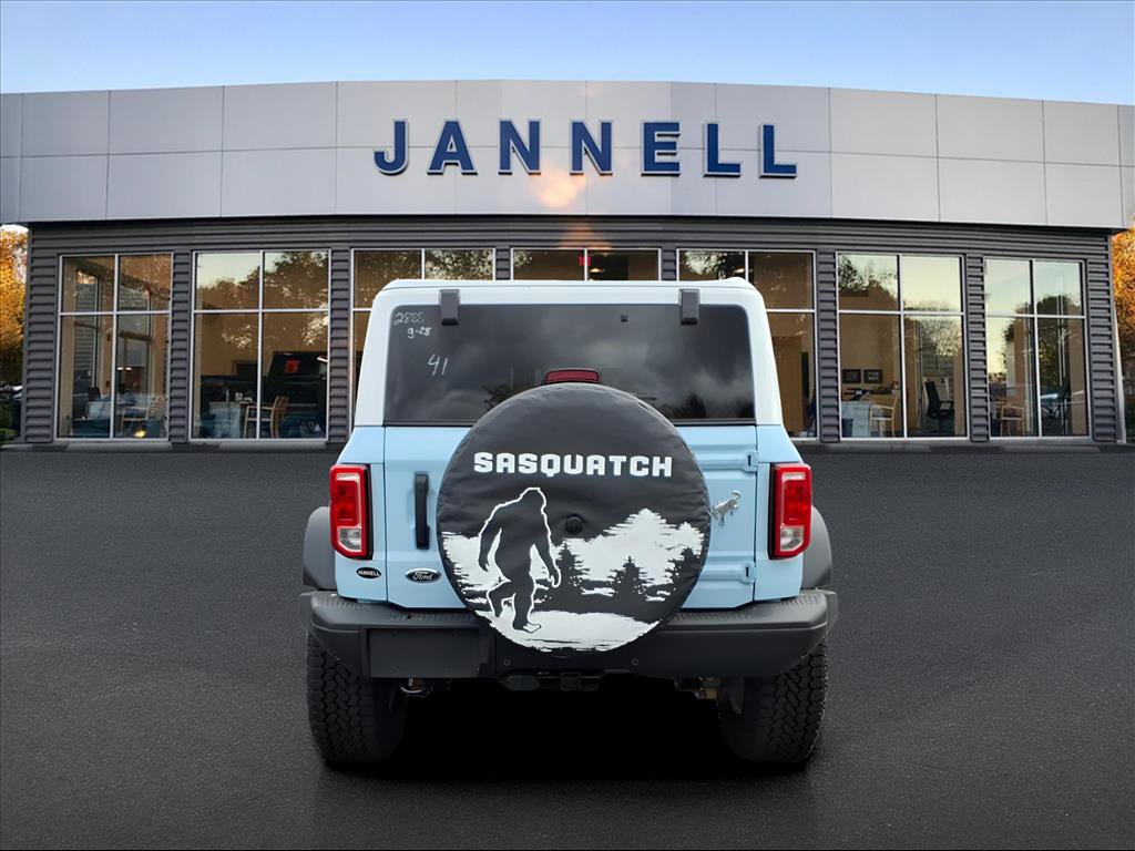 New 2025 Ford Bronco Heritage Edition image 5