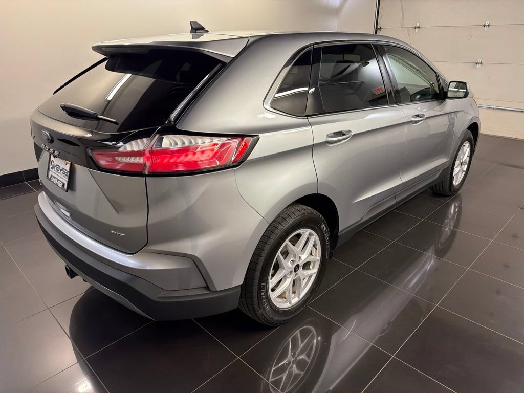 Certified 2023 Ford Edge SEL w/ Convenience Package AWD/4WD image 6