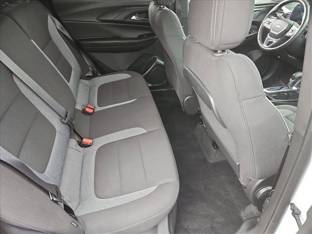 Used 2024 Chevrolet TrailBlazer LT w/ LT Cold Weather Package FWD image 24