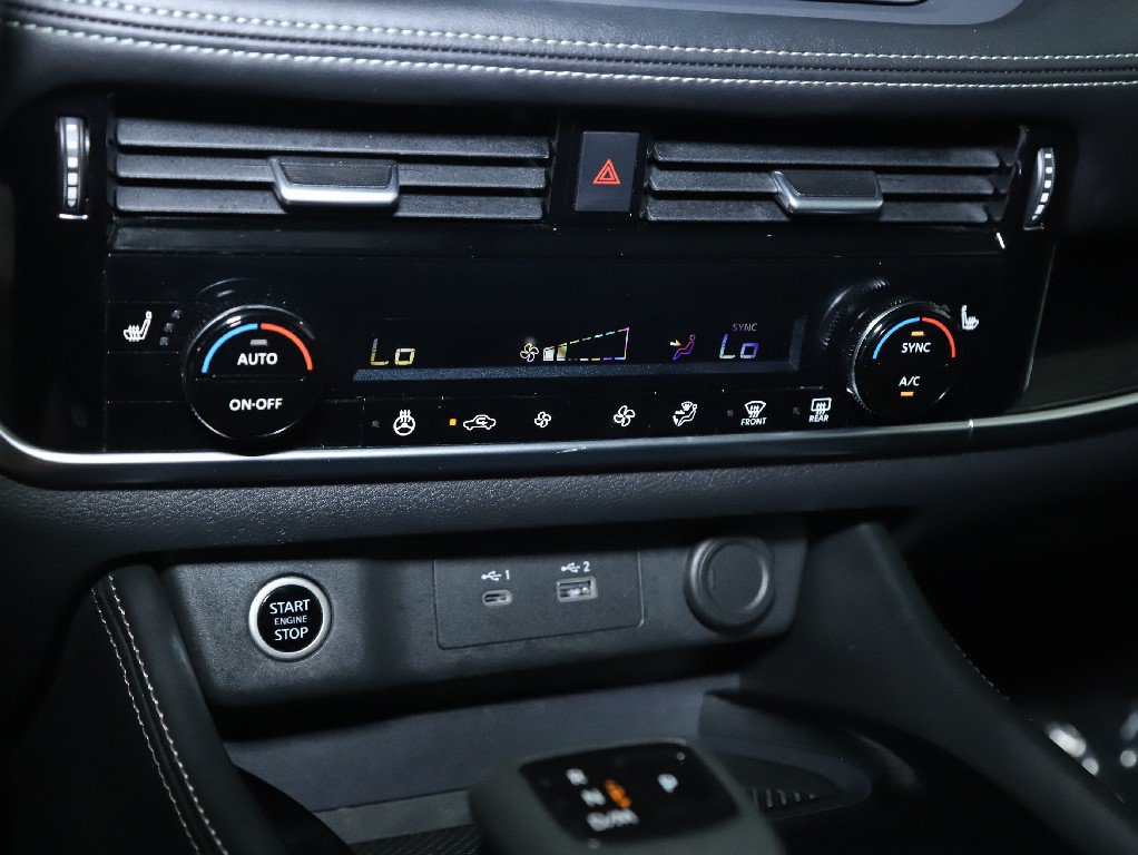 Certified 2023 Nissan Rogue SL AWD/4WD image 28