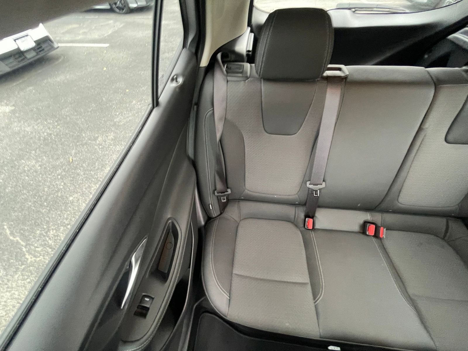 Used 2025 Buick Encore GX Preferred image 33