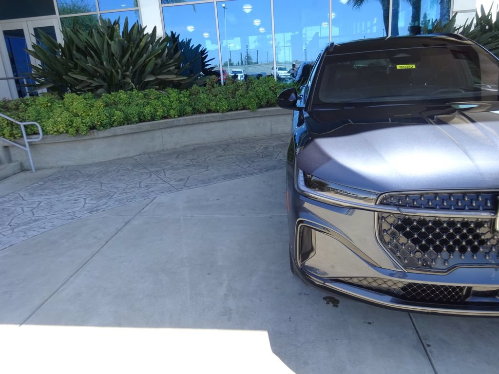 Used 2024 Lincoln Nautilus Reserve w/ Jet Appearance Package (87T) AWD/4WD image 29