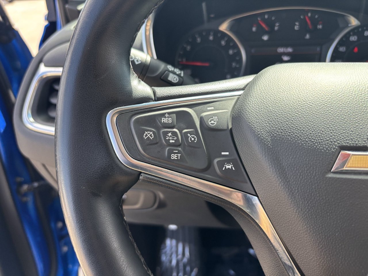 Used 2024 Chevrolet Equinox LT FWD image 26