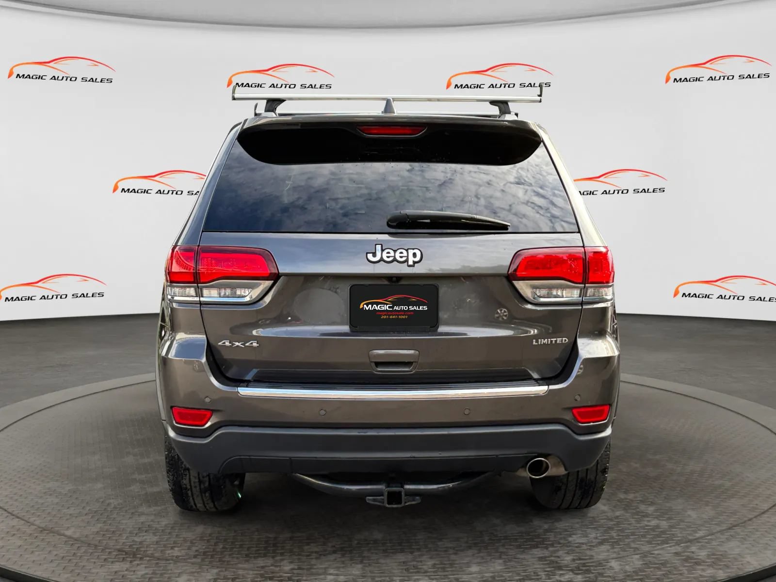 Used 2021 Jeep Grand Cherokee Limited w/ Premium Lighting Group AWD/4WD image 9