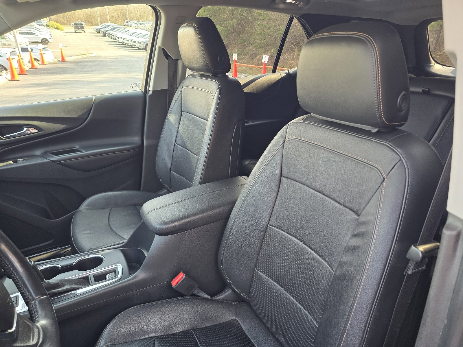 Used 2020 Chevrolet Equinox Premier image 12