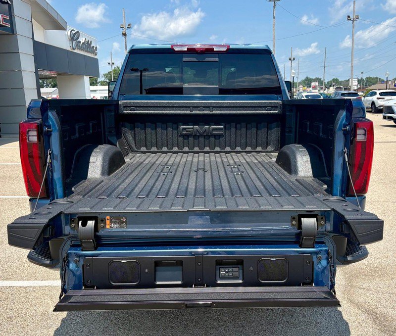 New 2026 GMC Sierra 2500 Denali Ultimate AWD/4WD image 6