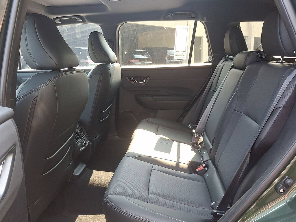New 2026 Subaru Outback Touring AWD/4WD image 13