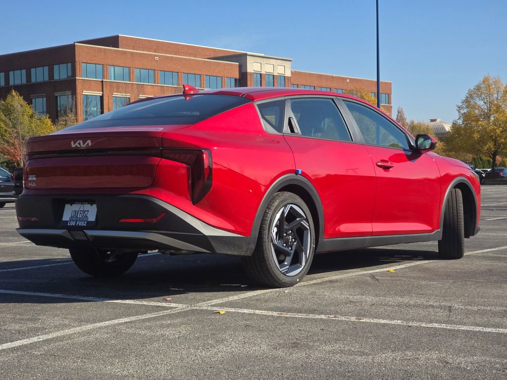 New 2025 Kia K4 EX image 16