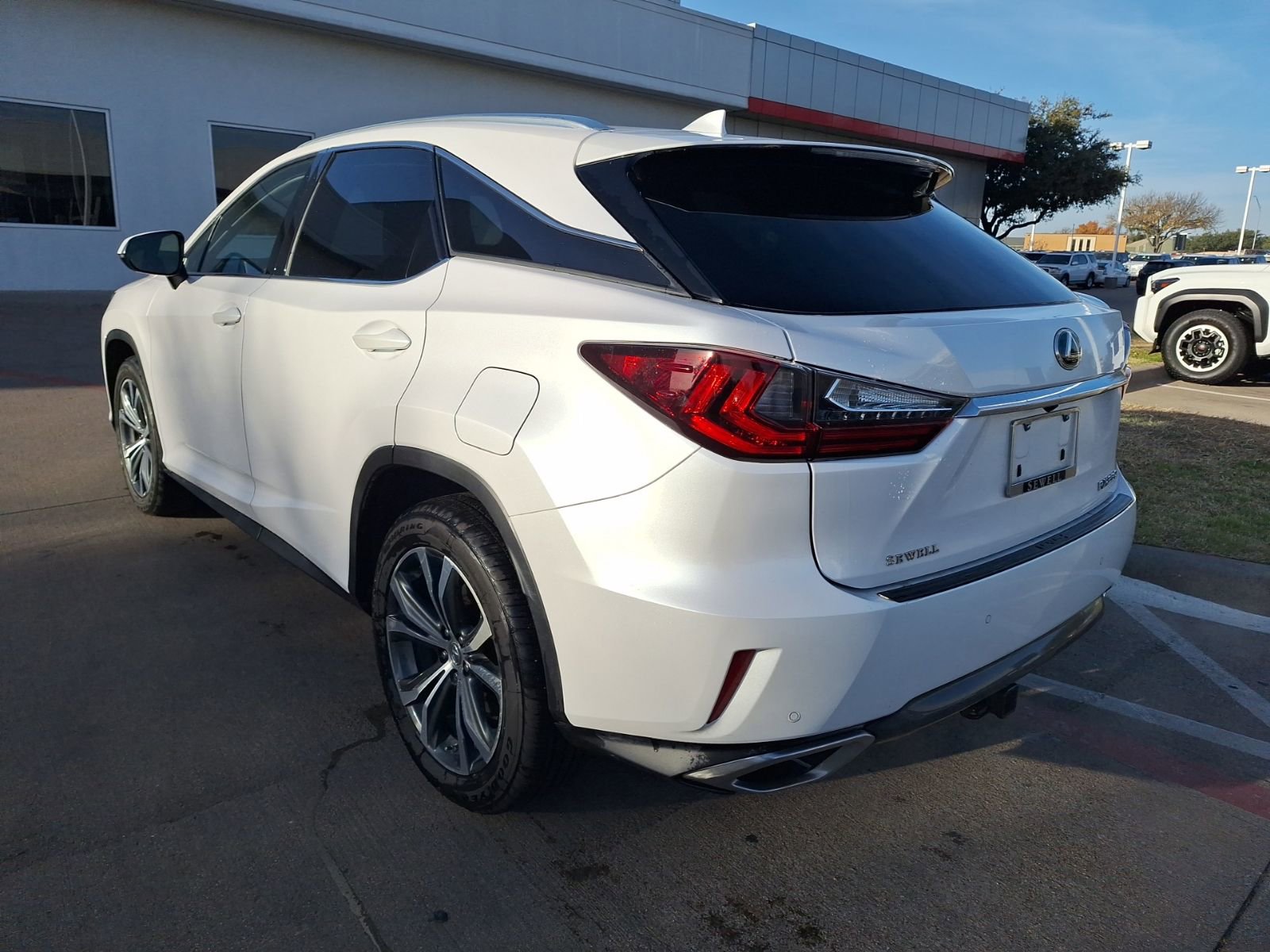 Used 2017 Lexus RX 350 FWD image 4