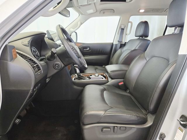 Used 2024 Nissan Armada SL w/ Captain's Chairs Package image 9