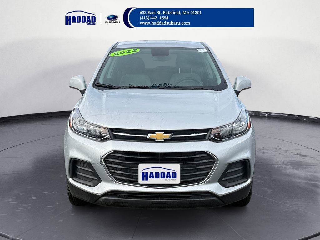 Used 2022 Chevrolet Trax LS w/ Tint and Cruise Package image 9