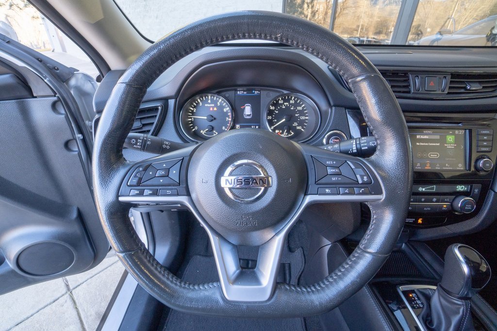 Used 2018 Nissan Rogue SL w/ Premium Package image 12