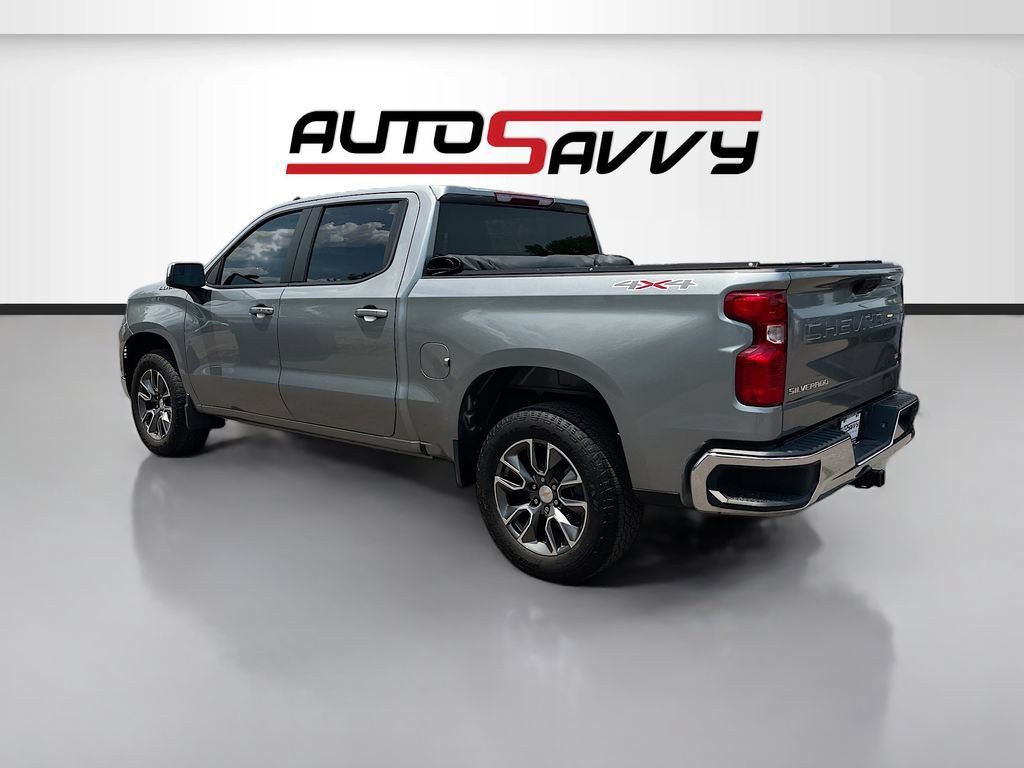 Used 2025 Chevrolet Silverado 1500 LT AWD/4WD image 5