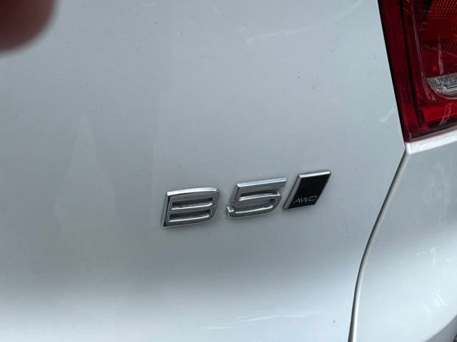 Used 2024 Volvo XC40 B5 Core AWD/4WD image 10