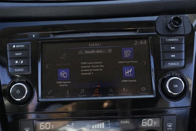 Used 2018 Nissan Rogue SV w/ Premium Package image 51