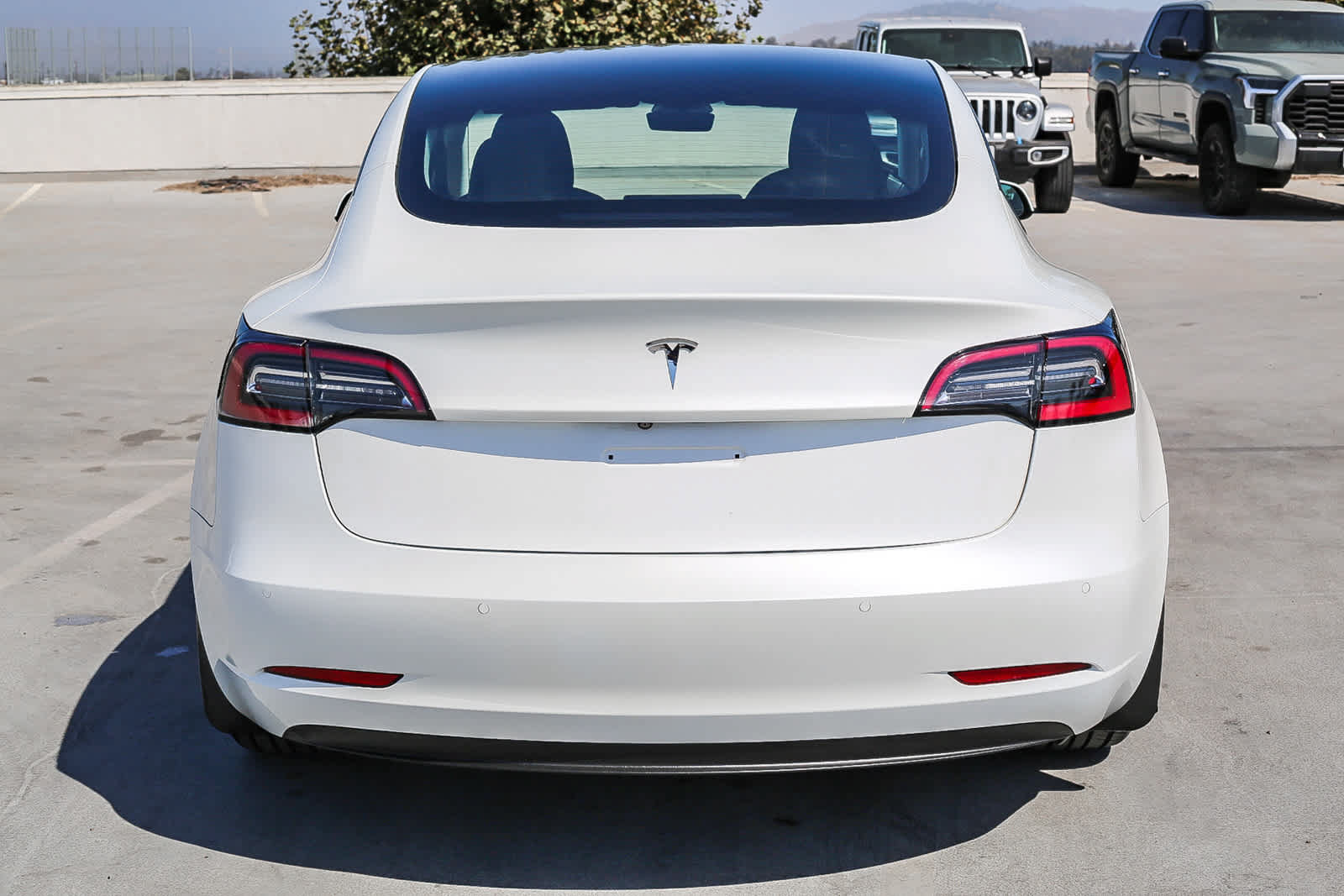 Used 2021 Tesla Model 3 Standard Range Plus RWD image 6