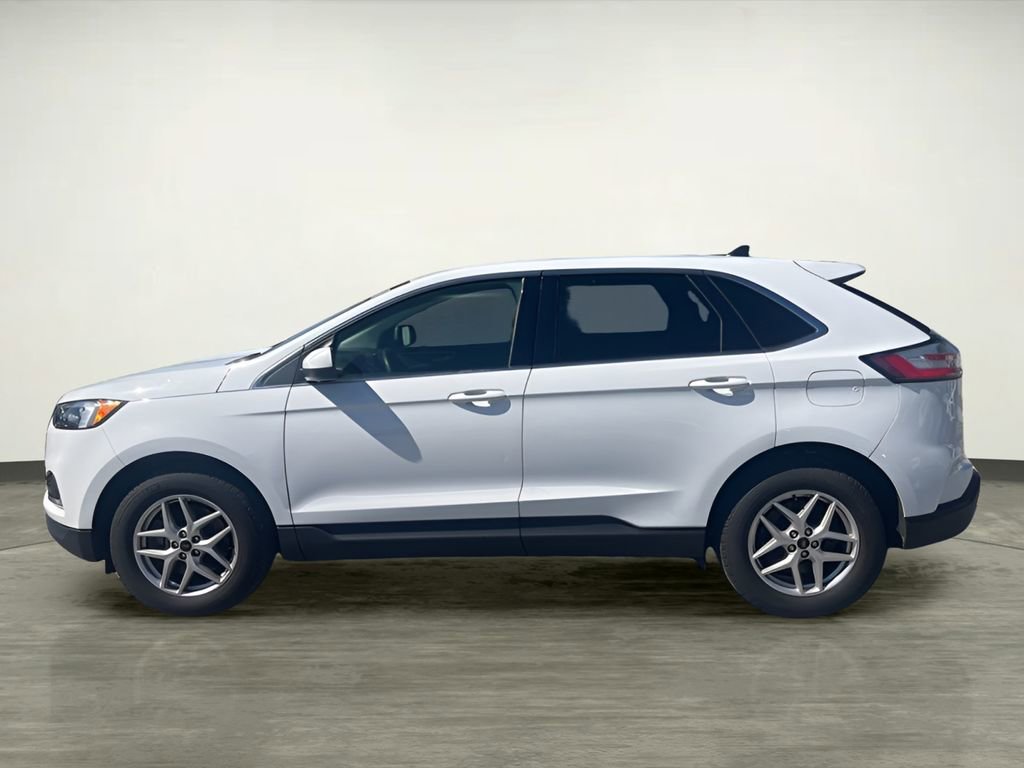 Used 2024 Ford Edge SEL image 1