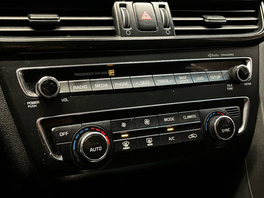 Used 2017 Kia Optima LX w/ Technology Package image 9