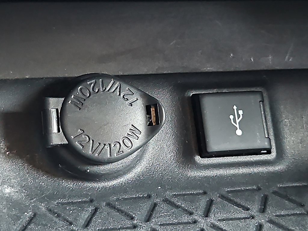 Used 2020 Toyota RAV4 LE w/ All Weather Liner Package AWD/4WD image 25