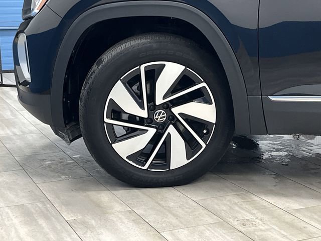 Used 2024 Volkswagen Atlas SEL image 40