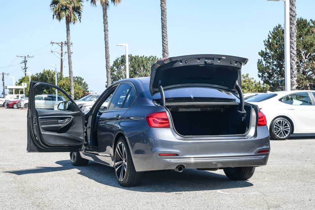 Used 2018 BMW 328d Sedan RWD image 26