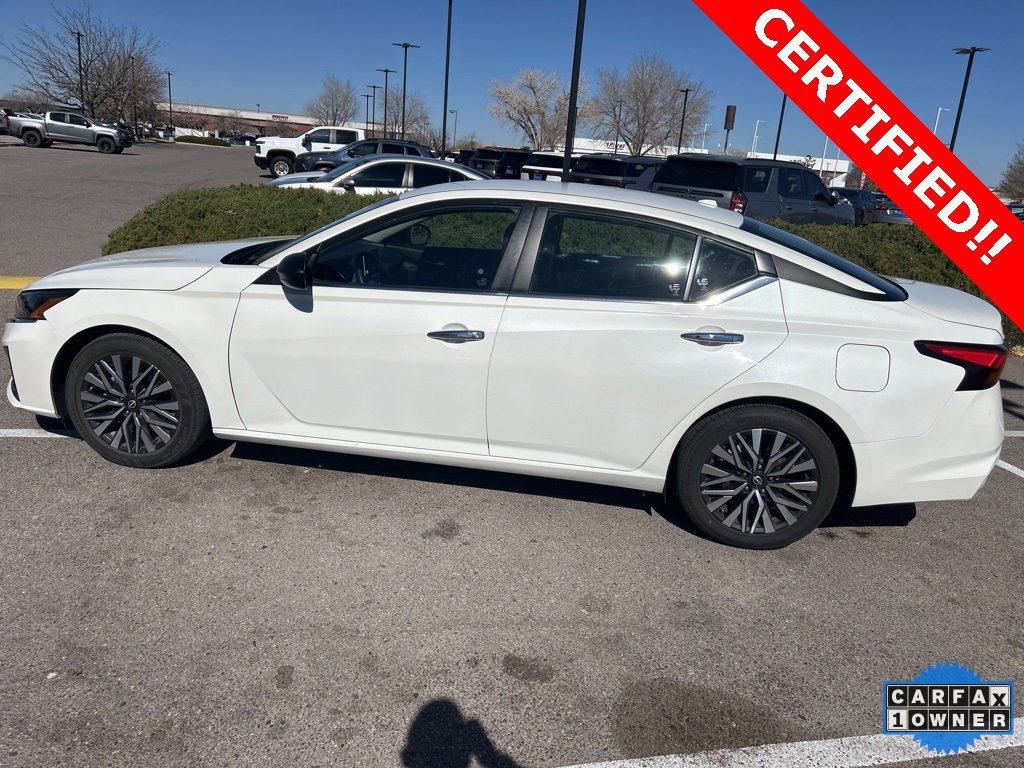 Used 2024 Nissan Altima 2.5 SV image 9