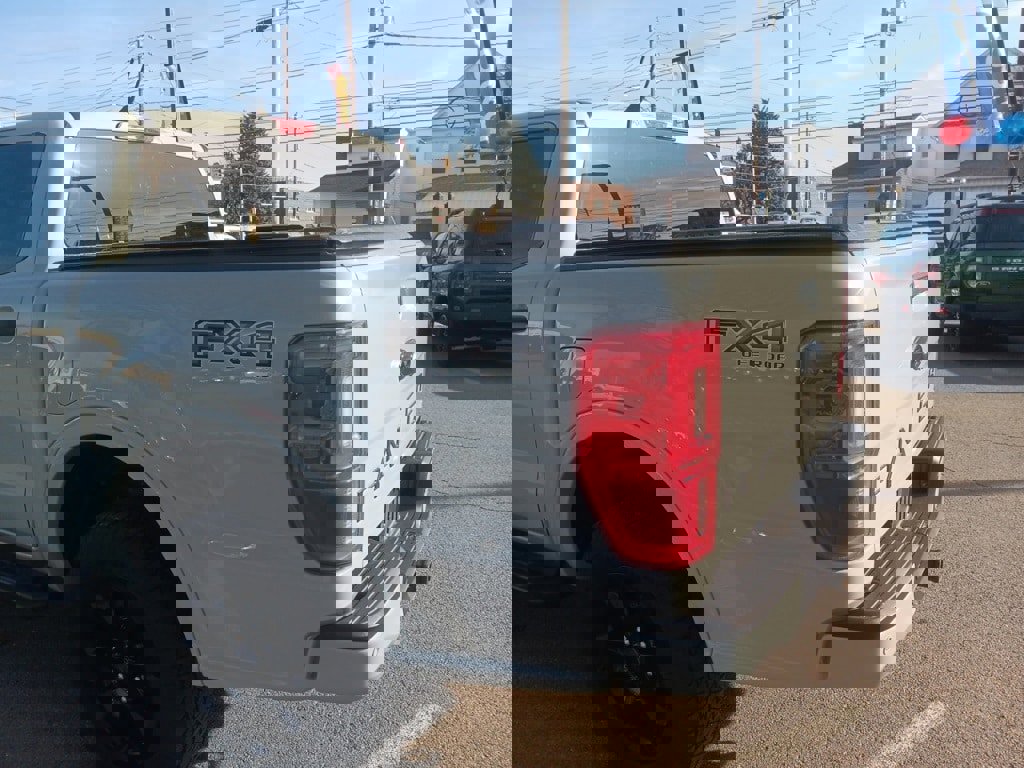 Certified 2021 Ford Ranger XLT w/ Equipment Group 301A Mid image 9