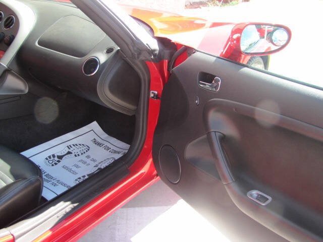 Used 2007 Pontiac Solstice Convertible w/ Premium Package RWD image 18