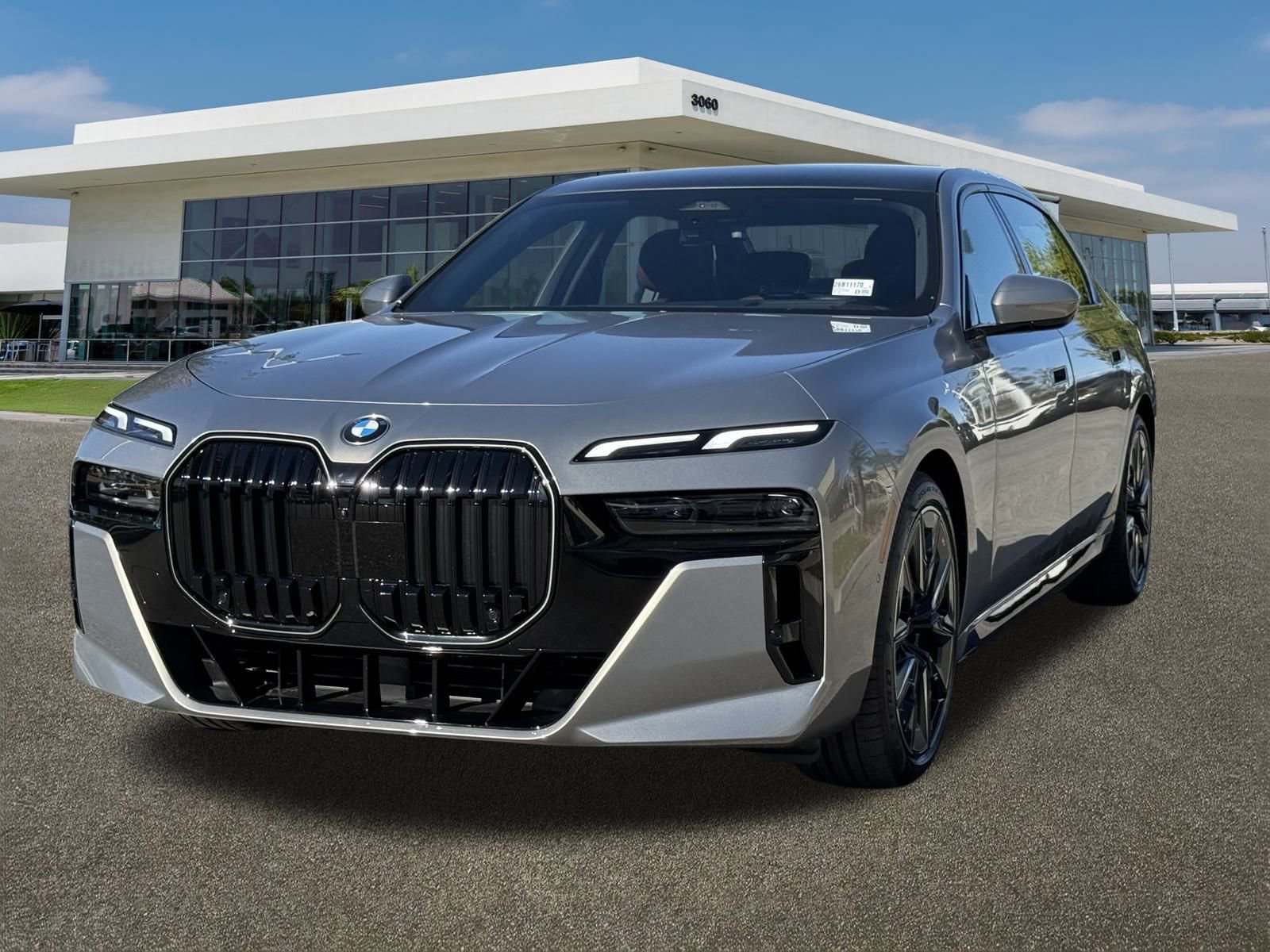 New 2026 BMW 740i w/ Premium Package image 4