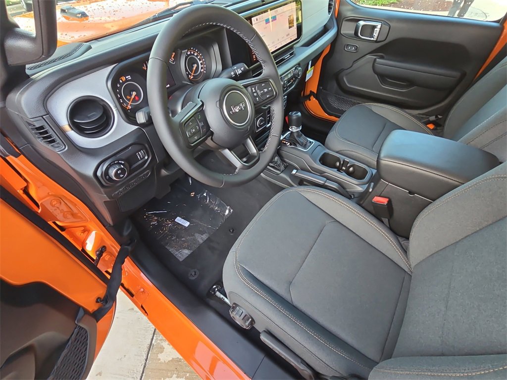 New 2025 Jeep Gladiator Sport image 16