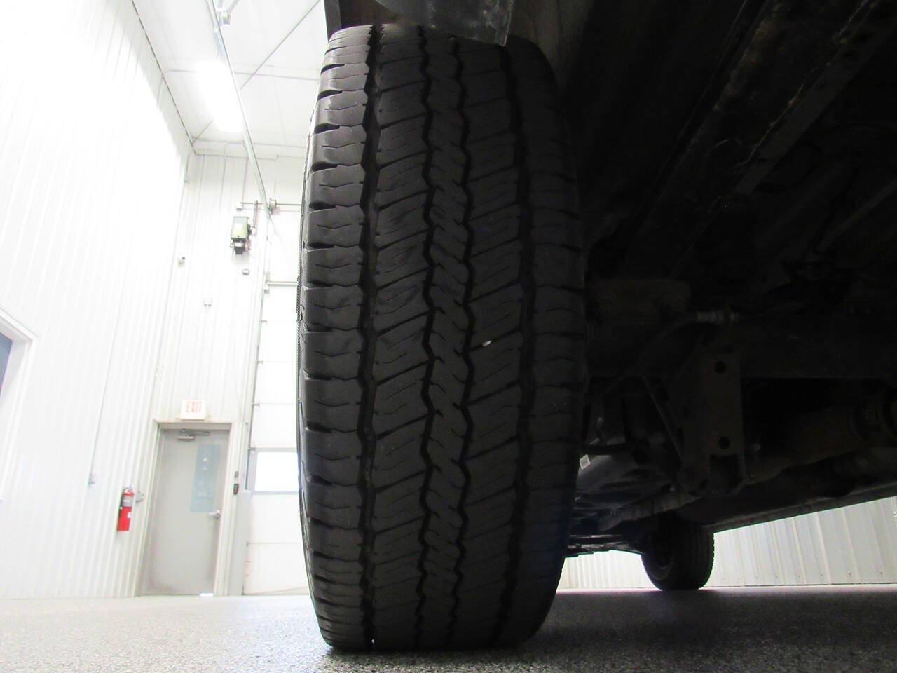 Used 2019 Ford Transit 150 130 Low Roof RWD image 26