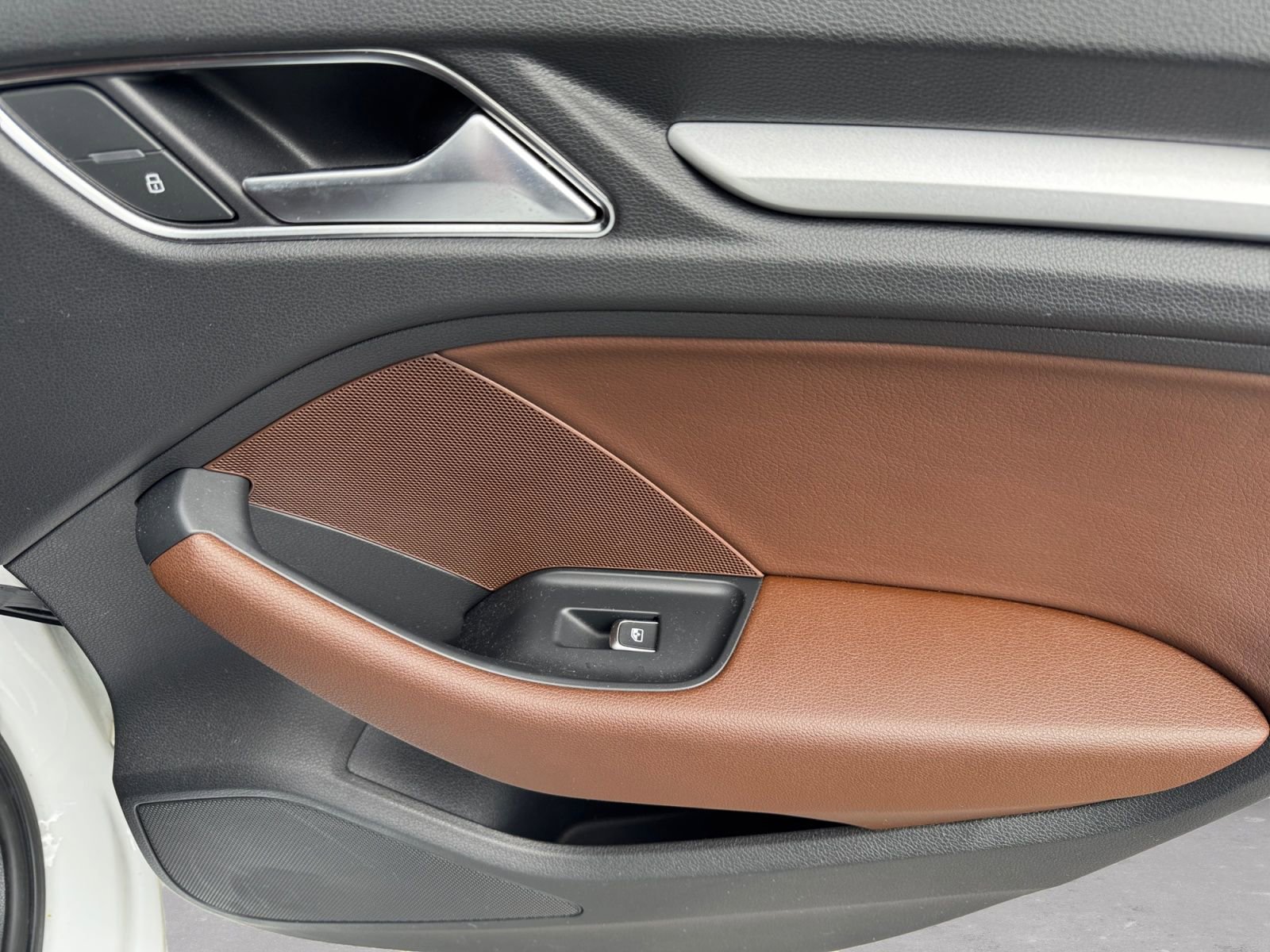 Used 2018 Audi A3 2.0T Premium w/ Convenience Package image 16