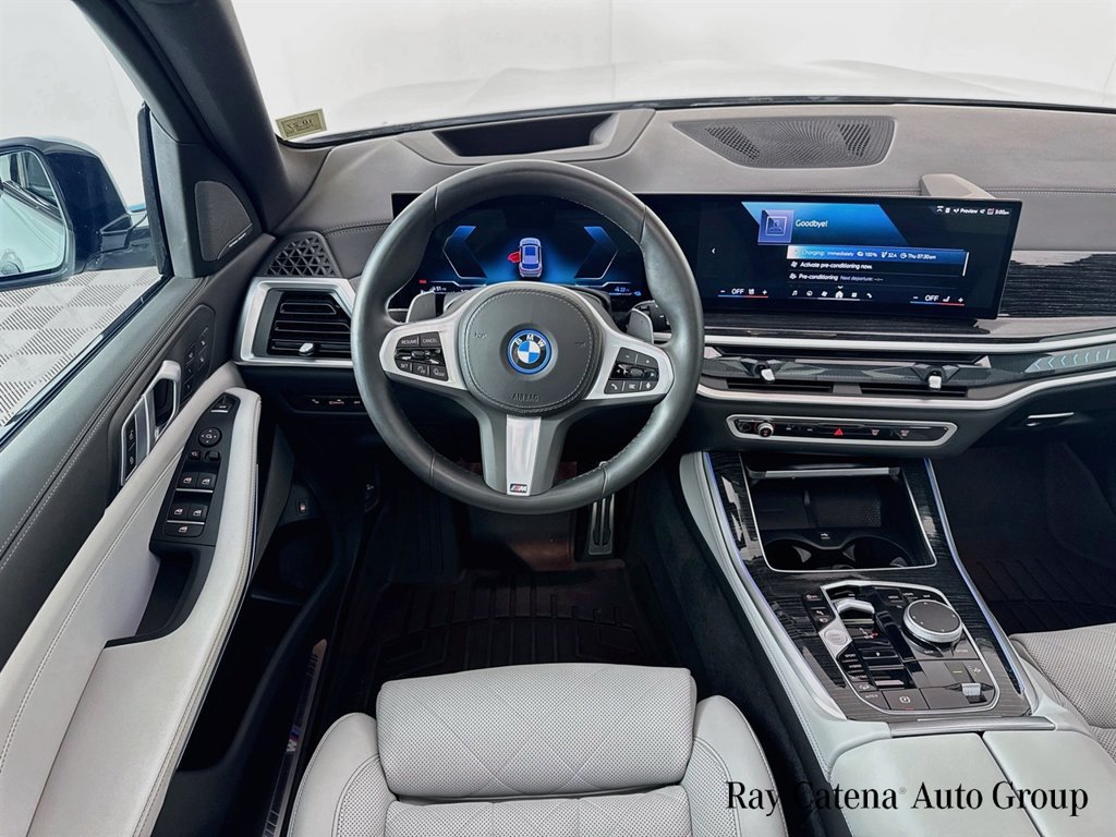 Used 2025 BMW X5 xDrive50e w/ M Sport Package AWD/4WD image 23