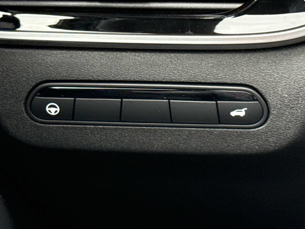 New 2027 INFINITI QX60 Sport w/ Dark Cargo Package AWD/4WD image 13
