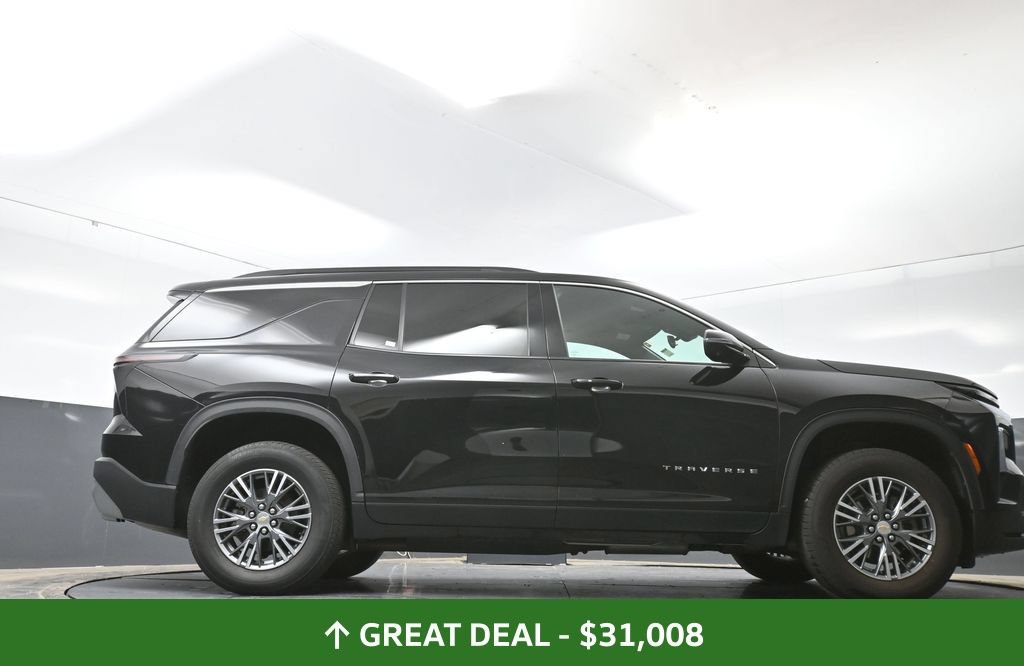 Used 2024 Chevrolet Traverse LT FWD image 26