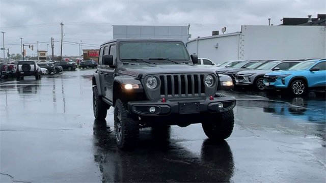 Used 2022 Jeep Wrangler Unlimited Rubicon w/ Cold Weather Group image 3