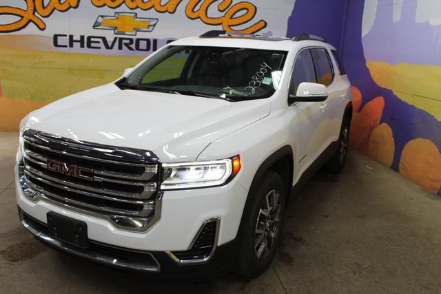 Used 2023 GMC Acadia SLE AWD/4WD image 4
