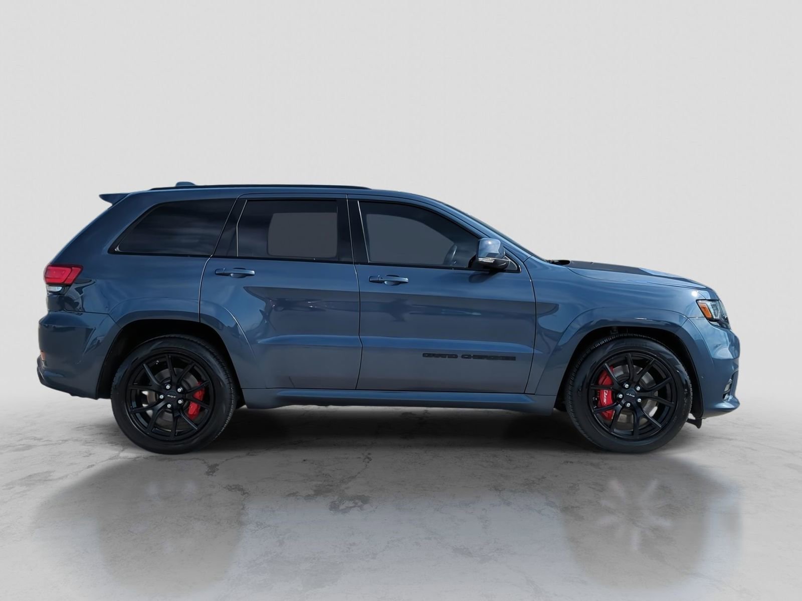 Used 2021 Jeep Grand Cherokee SRT image 9