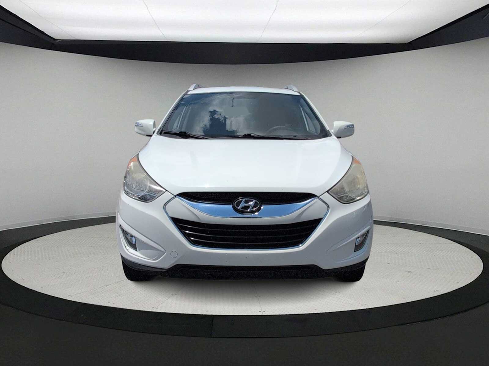 Used 2013 Hyundai Tucson Limited FWD image 3