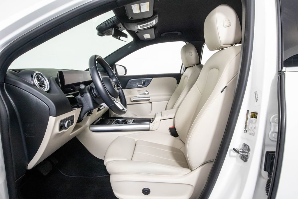 Used 2025 Mercedes-Benz GLA 250 image 9