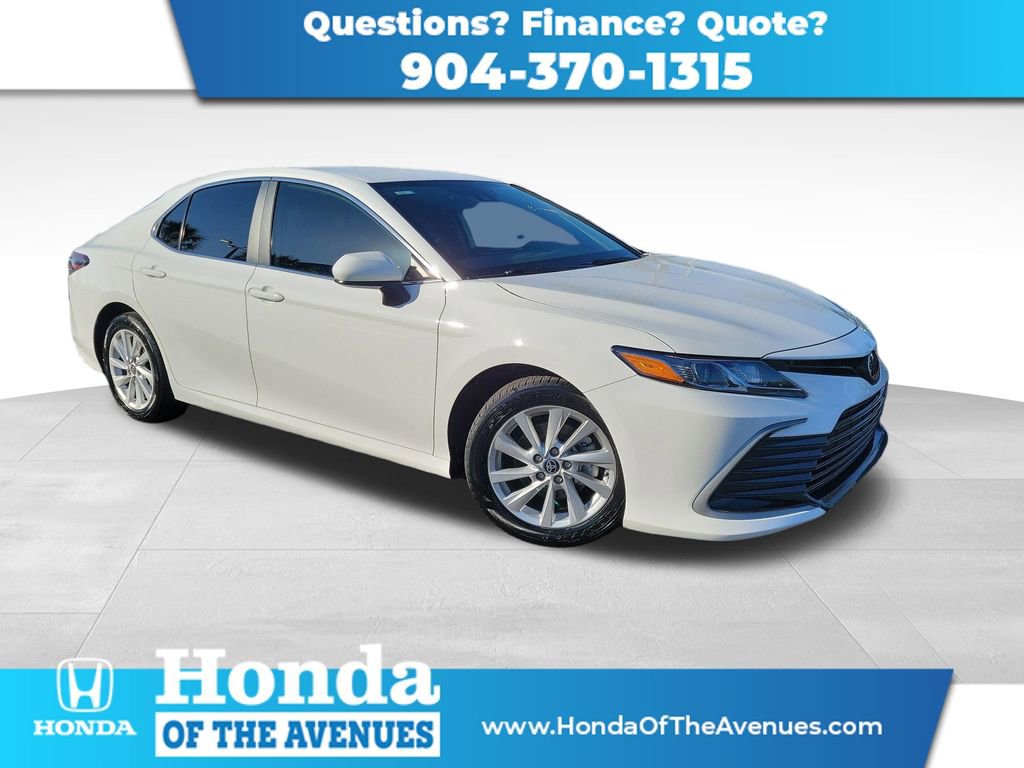Used 2024 Toyota Camry LE FWD image 1