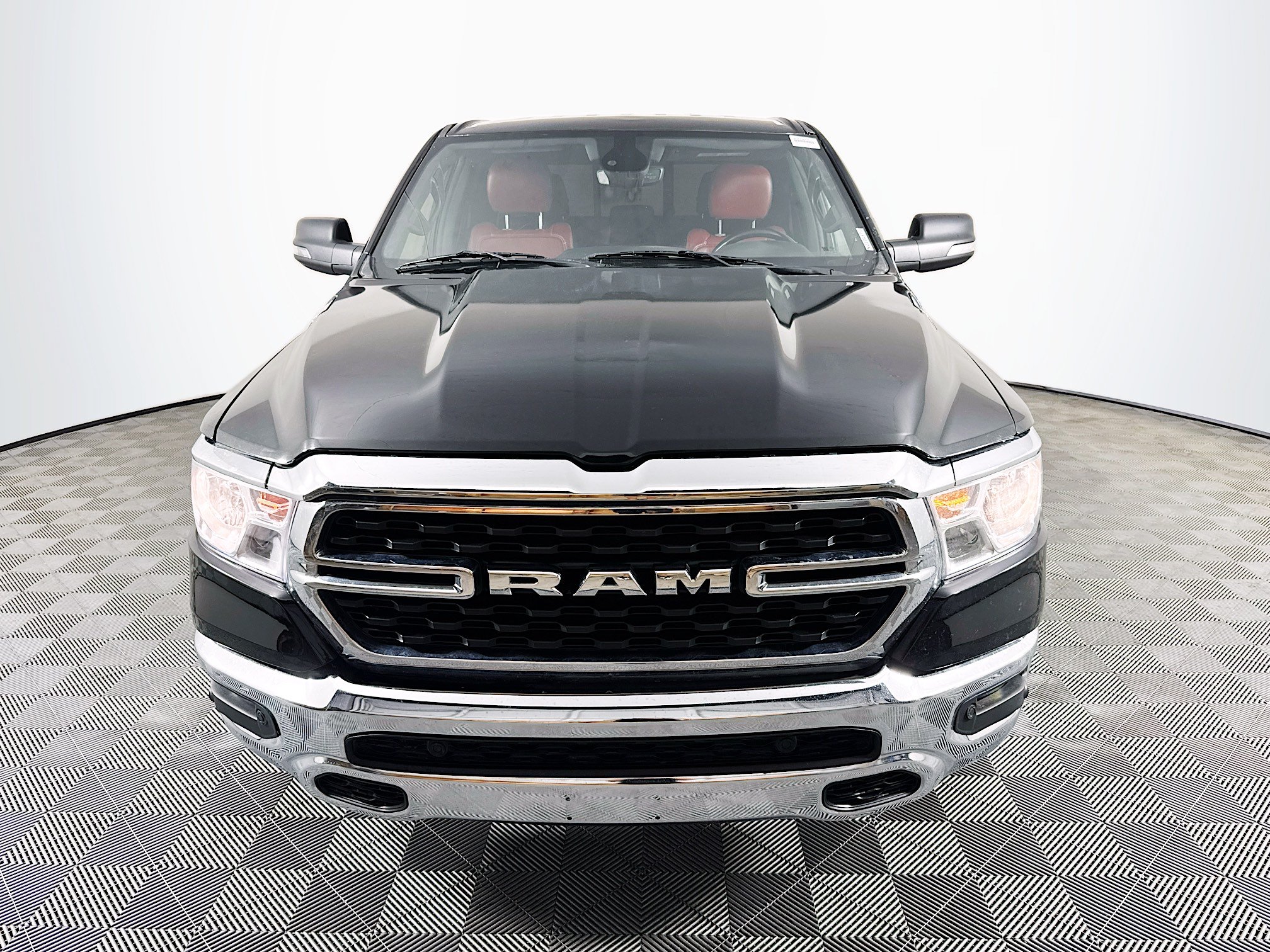 Used 2024 RAM 1500 Lone Star RWD image 2