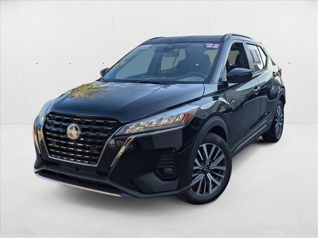 Used 2024 Nissan Kicks SR