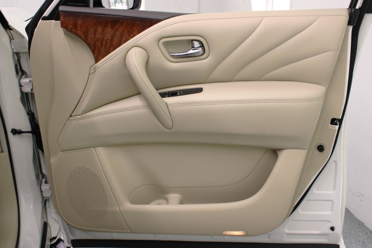 Used 2016 INFINITI QX80 2WD w/ Deluxe Technology Package image 55