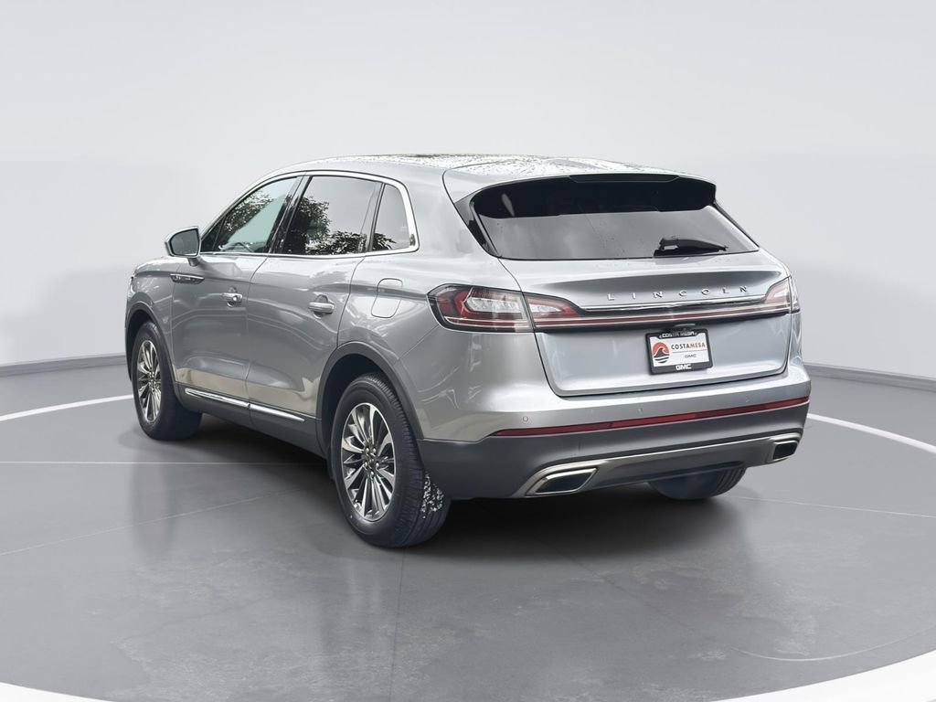 Used 2023 Lincoln Nautilus Reserve image 5