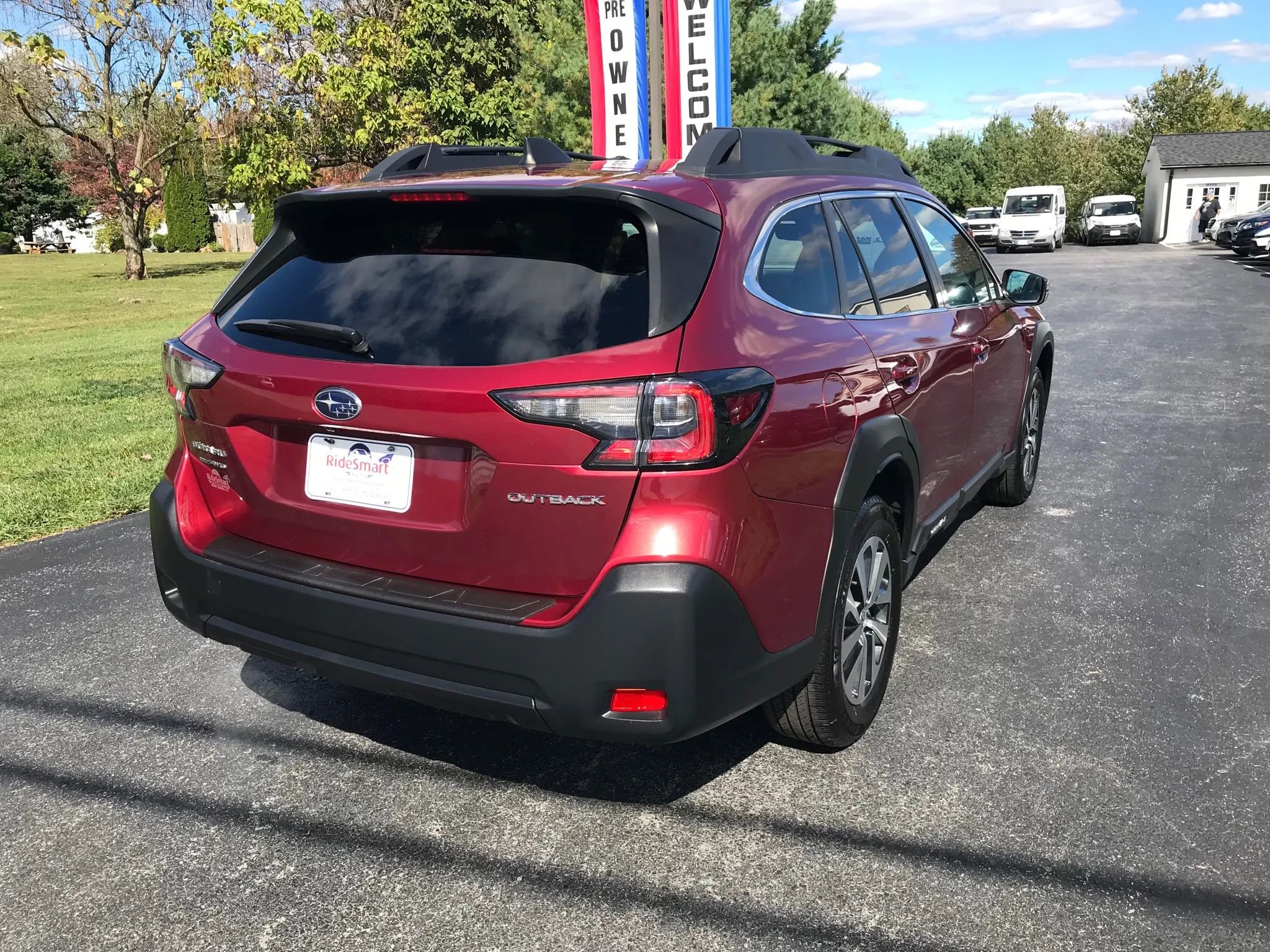 Used 2023 Subaru Outback Premium image 10
