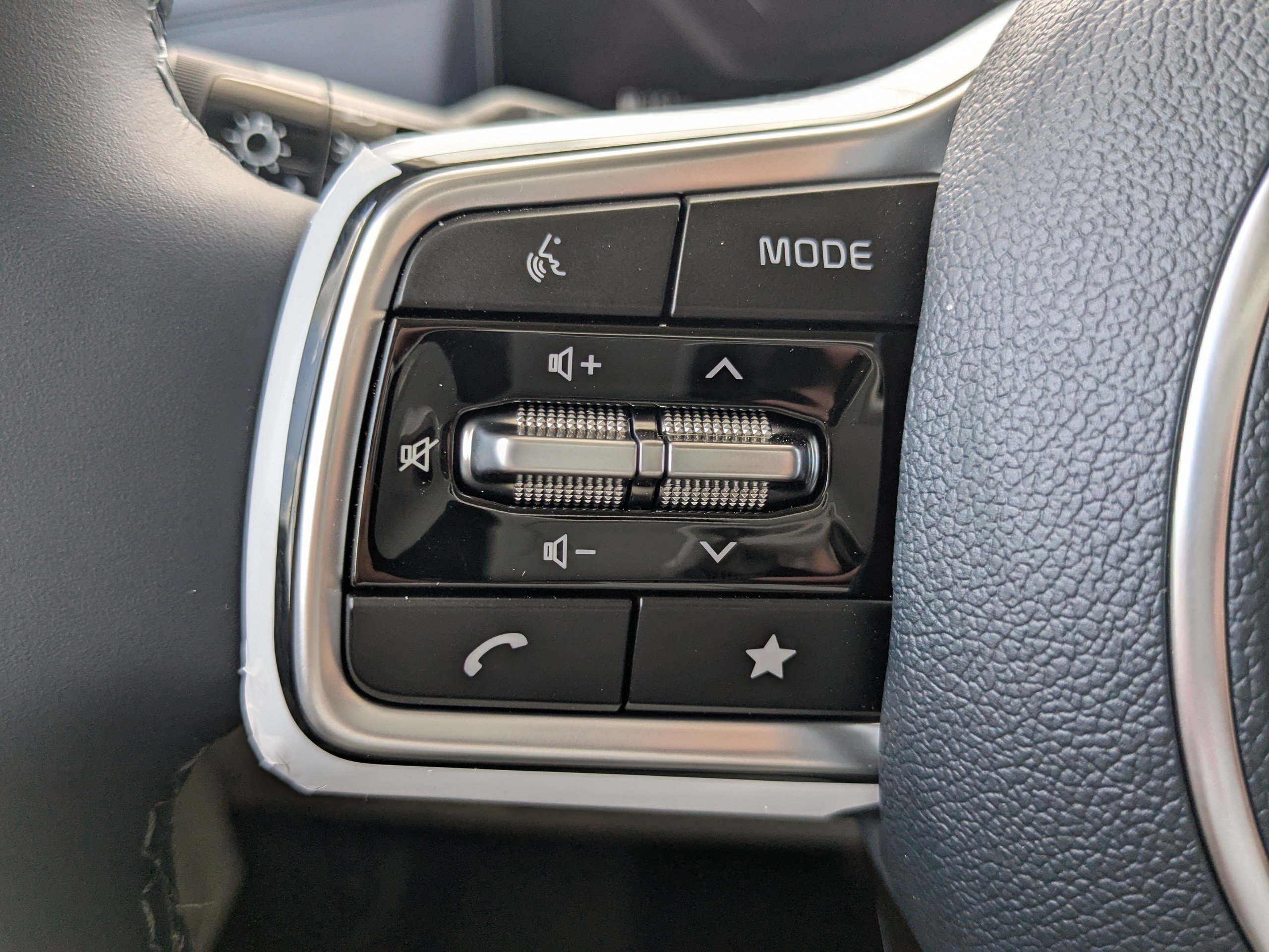 New 2026 Kia Carnival SX Prestige image 32