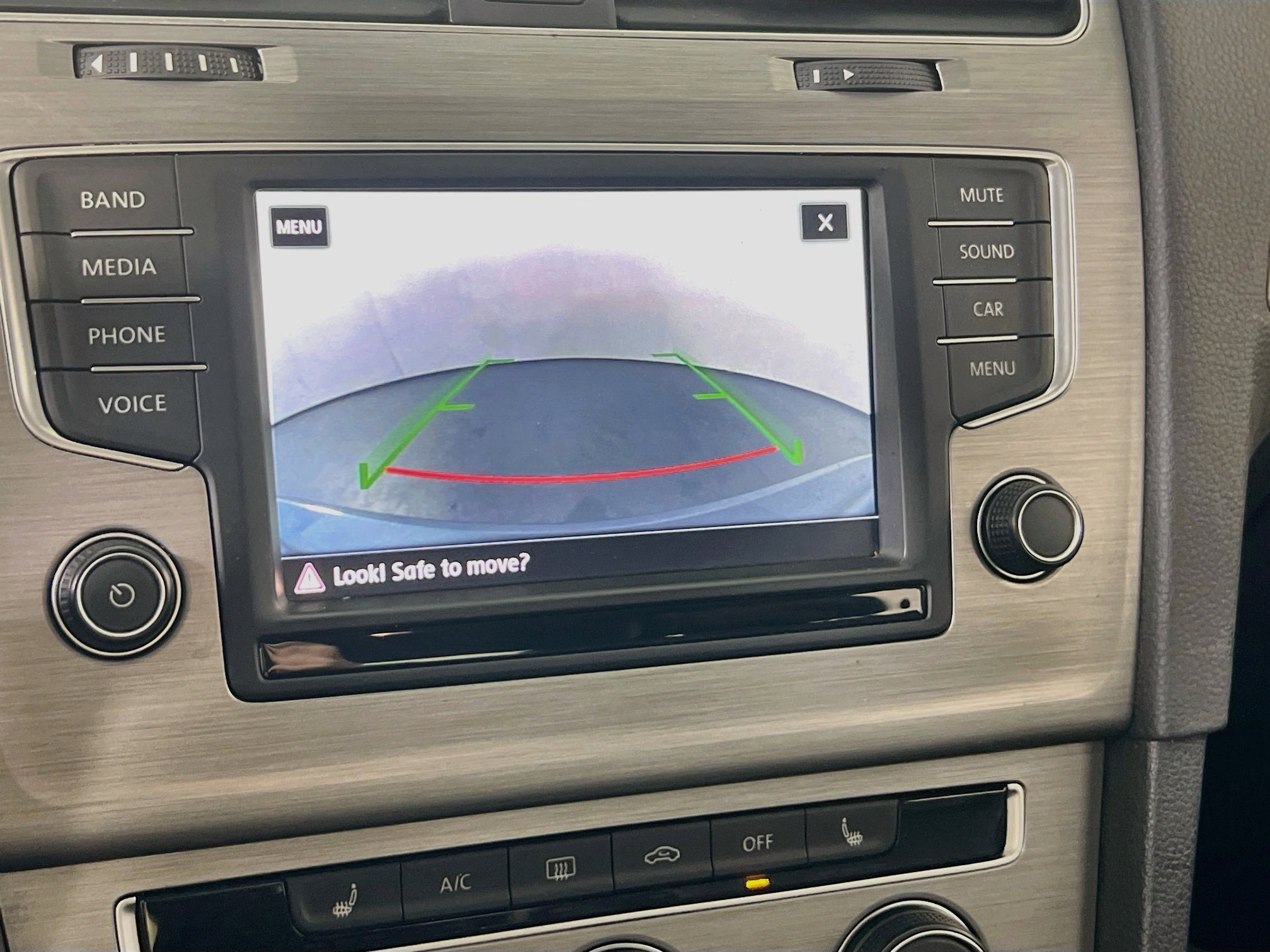 Used 2017 Volkswagen Golf Wolfsburg Edition FWD image 13