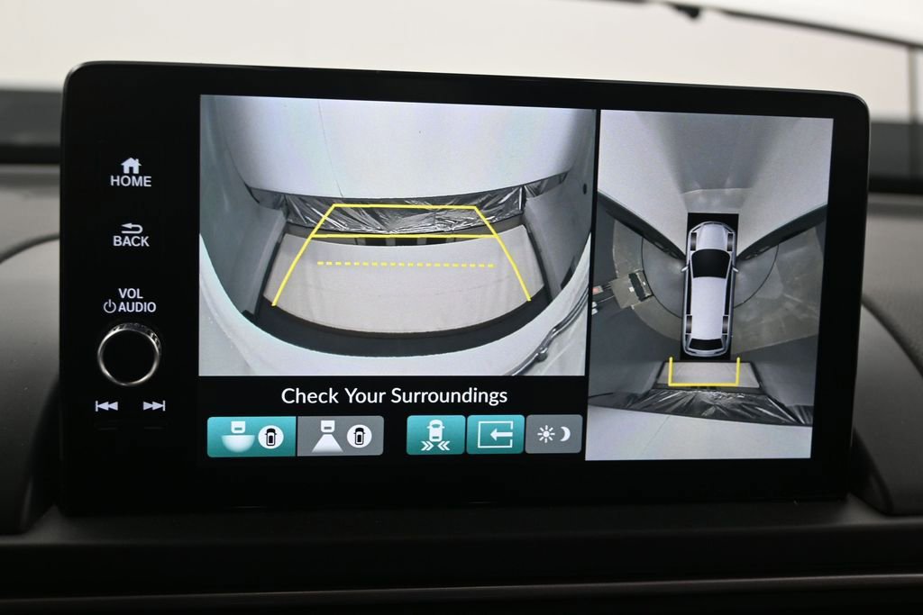 Used 2023 Honda Pilot Elite image 17